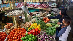 மீண்டும் பணத்தைக் கையிலெடுக்கும் நிர்பந்தமோ? பணமில்லையேல் பொருள் இல்லை என்றால்...