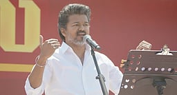 மக்கள் பல முறை டெலீட் செய்த.. அதிமுக எனக் கூறாமல் அதிமுக பற்றி பேசிய விஜய்!