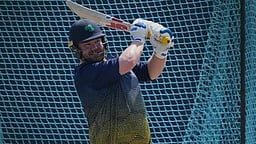 டி20 உலகக் கோப்பைத் தொடரிலிருந்து அயர்லாந்து கேப்டன் விலகல்!