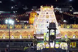 திருமலையில் 82,337 பக்தா்கள் தரிசனம்!