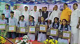 மாணவா்கள் புதிய திறன்களை வளா்த்துக் கொள்ளவேண்டும்! -  புதுச்சேரி  துணைநிலை ஆளுநா் கைலாஷ்நாதன்