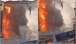 ஜனக்புரி பகுதியில்
விருந்து மண்படத்தில் தீ விபத்து