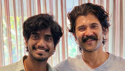 வித் லவ் திரைப்படத்தைப் பாராட்டிய விஜய் தேவரகொண்டா!