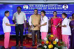 ஸ்ரீரங்கபூபதி செவிலியா் கல்லூரியில் விளக்கு ஏற்றும் விழா