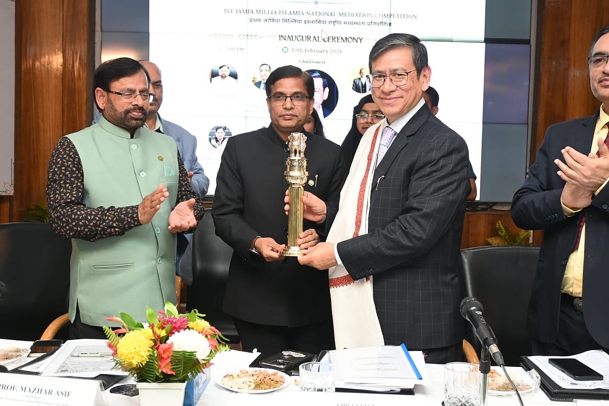 ஜாமியா மில்லியா இஸ்லாமியா பல்கலை.யின் முதல் தேசிய மத்தியஸ்தப் போட்டி நிறைவு!