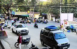 தருமபுரி பிஎல்என்எல் சந்திப்புச் சாலையில் வேகத்தடைகள் அமைக்க வலியுறுத்தல்