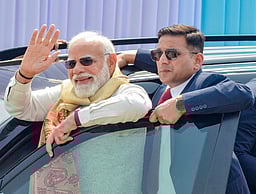 வங்கதேசம் செல்வாரா பிரதமர் மோடி? பிப். 17-இல் புதிய அரசு பதவியேற்பு விழா!