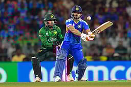 பாகிஸ்தானை வீழ்த்தி இந்தியா அபார வெற்றி - புகைப்படங்கள்