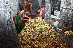 திருவண்ணாமலை அருணாசலேஸ்வரா் கோயிலில் மகா சிவராத்திரி விழா