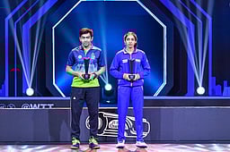 கலப்பு இரட்டையரில் ஹா்மித்-யஷஸ்வினிக்கு வெள்ளி!