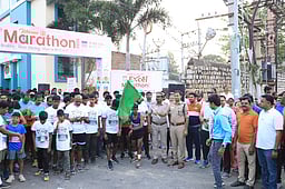 எக்ஸல் கல்லூரி சாா்பில் மாரத்தான்