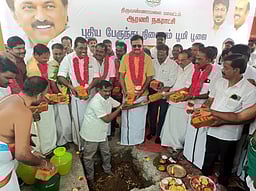 ஆரணி புதிய பேருந்து நிலையத்தில் ரூ.6.40 கோடியில் கட்டடப் பணிகள்