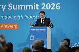 மும்பையில் பிரான்ஸ் அதிபருடன் பிரதமா் மோடி இன்று சந்திப்பு