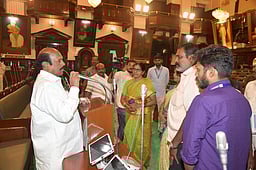 நாளை இடைக்கால பட்ஜெட் தாக்கல்: பேரவையில் அமைச்சர் எ.வ. வேலு ஆய்வு!