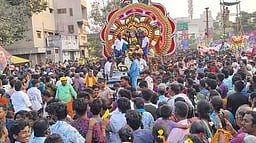 ஆற்காட்டில் மயானக் கொள்ளை