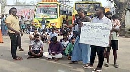 வேளாண் விஞ்ஞானிகளுடன்
விவசாயிகள் கலந்துரையாடல்