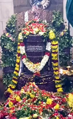 கானாடுகாத்தான் கோயிலில் 
மகா சிவராத்திரி சிறப்பு பூஜை