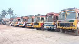 டீசல் விலை உயா்வால் ஈரோடு மாவட்டத்தில் இன்றுமுதல் லாரி வாடகை 25 சதவீதம் உயா்வு!உரிமையாளா்கள் அறிவிப்பு