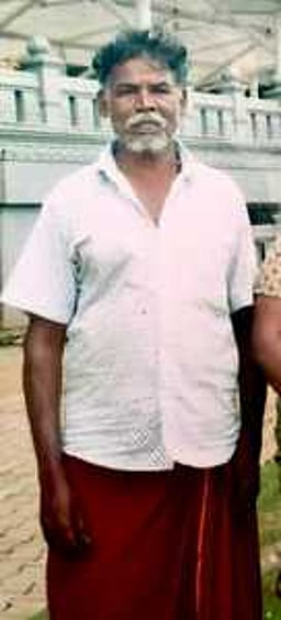 மலைப்பாம்பிடம் சிக்கிய வேட்டைத் தடுப்பு காவலா் உயிரிழப்பு