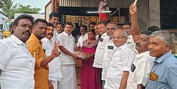 பாப்பான்குளத்தில் அதிமுக வாக்கு சேகரிப்பு