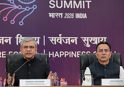 அதிகரிக்கும் ‘டீப்ஃபேக்’: வலுவான ஒழுங்குமுறை அவசியம் - மத்திய அமைச்சா் அஸ்வினி வைஷ்ணவ்