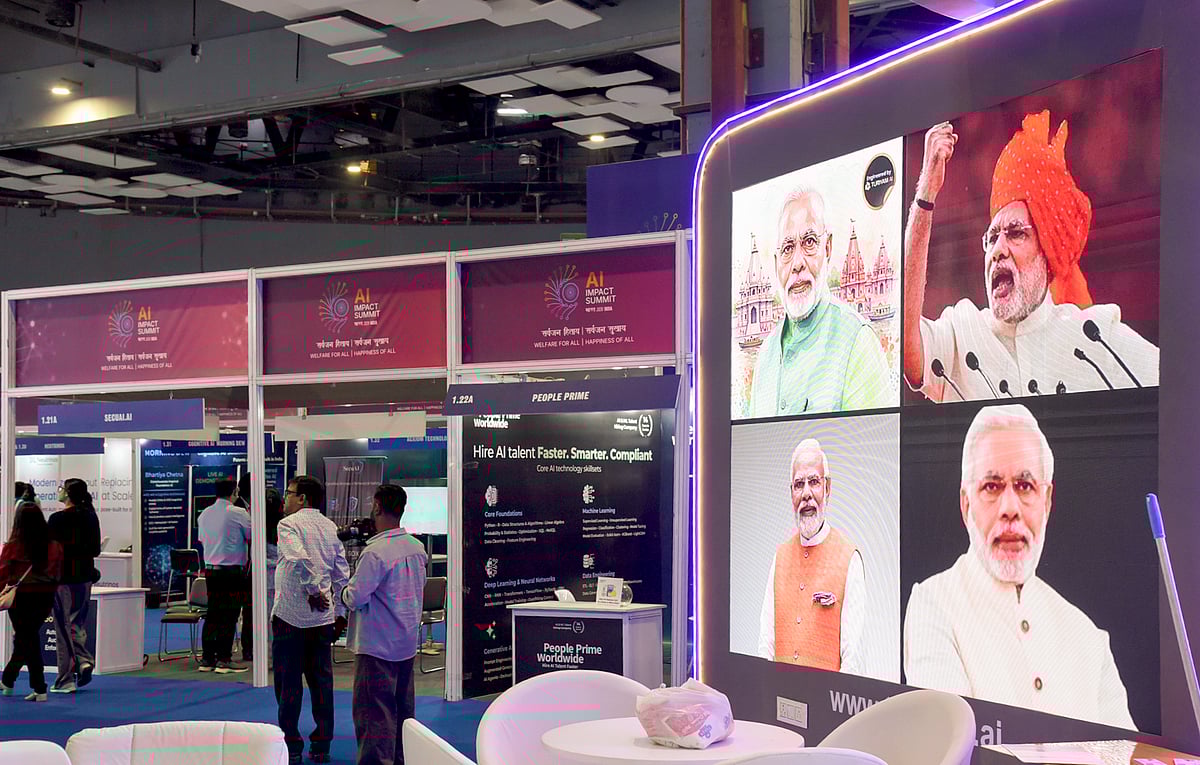 ஏஐ உச்சி மாநாடு: நீண்ட காத்திருப்பு, ஒருங்கிணைப்பின்மை! அதிருப்தியில் பாா்வையாளா்கள்