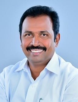 ஆழ்கடலில் மாயமான மீனவா் குடும்பத்துக்கு நிவாரணம்: எம்எல்ஏ வலியுறுத்தல்