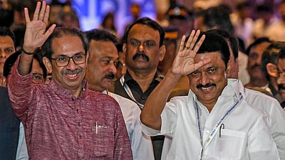 ‘இந்தியா’ கூட்டணிக்கு மம்தா அல்லது ஸ்டாலின் தலைமை - விரைவில் முடிவெடுக்க உத்தவ் சிவசேனை வலியுறுத்தல்