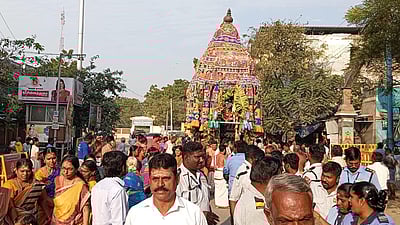 திருச்செந்தூர் வெயிலுகந்தம்மன் கோயிலில் மாசித் தேரோட்டம் கோலாகலம்!