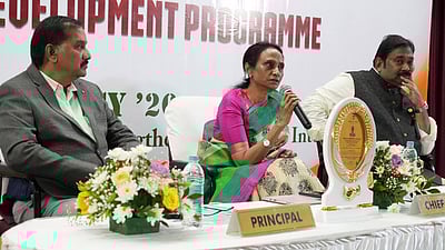 தேசிய ஆசிரியா் திறன் மேம்பாடு பயிலரங்கு