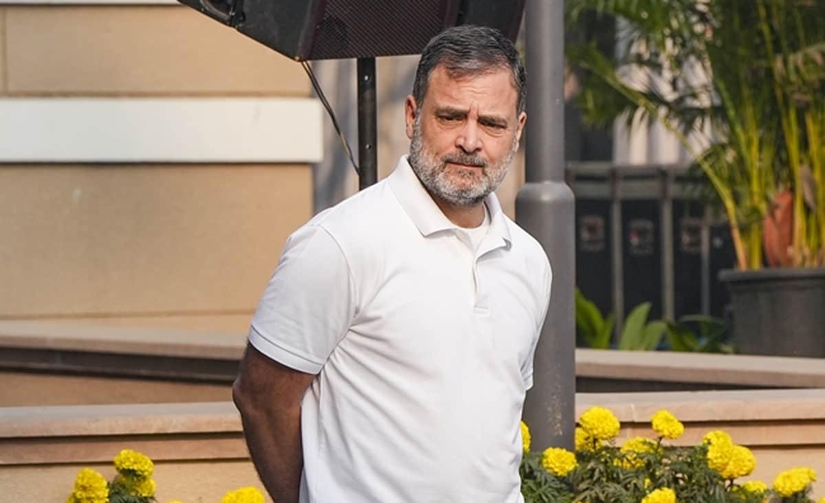 இரட்டைக் குடியுரிமை! ராகுல் காந்தி மீது வழக்குப் பதிவு செய்ய அலாகாபாத் நீதிமன்றம் உத்தரவு!