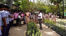 அலையாத்தி நாற்றங்கால்: 2 நாள் விழிப்புணா்வு முகாம்