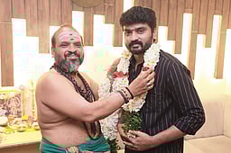 நாட்டார் கதையின் மையம் 