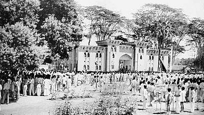 சர்வதேச தாய்மொழிகள் தின பின்புலம்: கிழக்கு வங்க மாணவர்கள் முன்னெடுத்த மொழிப் போர்!