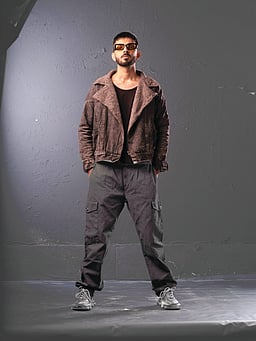 புதிய மைல் கல்