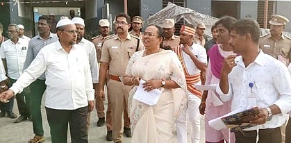 வாக்குப் பதிவு மையங்களில் ஆட்சியா், எஸ்.பி. ஆய்வு!