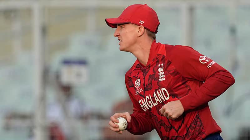 England's captain Harry Brook takes the catch to get dismiss Italy's Anthony Mosca during the T20 World Cup cricket match between England and Italy in Kolkata, India, Monday, Feb. 16, 2026. (AP Photo/Bikas Das)