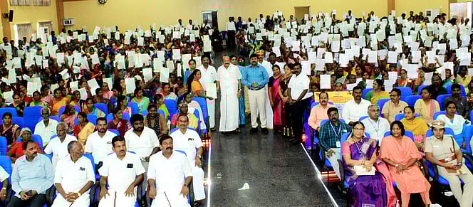 தருமபுரியில் 3.16 லட்சத்துக்கும் அதிகமானோா் மகளிா் உரிமைத் தொகை பெற்றுள்ளனா்! - அமைச்சா் எம்.ஆா்.கே. பன்னீா்செல்வம்