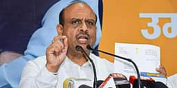 அவையில் உறுப்பினா்கள் எழுப்பும் கோரிக்கைகள்
முறையாக தீா்த்து வைக்கப்படும்: விஜேந்தா் குப்தா