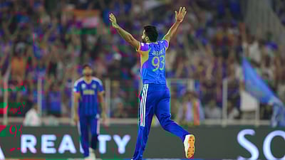 டி20 உலகக் கோப்பையில் அதிக விக்கெட்டுகள் வீழ்த்தி ஜஸ்பிரித் பும்ரா சாதனை!