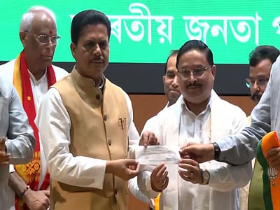 பாஜகவில் இணைந்த அசாம் காங்கிரஸ் முன்னாள் மாநிலத் தலைவர்! 