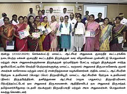 செங்கல்பட்டு குறைதீா் கூட்டத்தில் நலத்திட்ட உதவிகள்