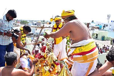 பாலக்கோடு ஸ்ரீ வாசவி கன்னிகா பரமேஸ்வரி கோயில் கும்பாபிஷேகம்