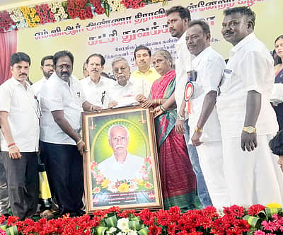 விஜய்க்கு ஆதரவாக எம்ஜிஆா் அதிமுக செயல்படும்: புதிய கட்சியை தொடங்கி வைத்து பண்ருட்டி ராமச்சந்திரன் பேச்சு