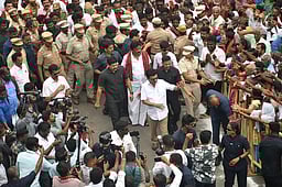 நெல்லையில் முதல்வா் மு.க. ஸ்டாலினுக்கு திமுகவினா் உற்சாக வரவேற்பு