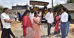 விழுப்புரம் நகராட்சியில் வளா்ச்சித் திட்டப் பணிகள்: ஆட்சியா் ஆய்வு