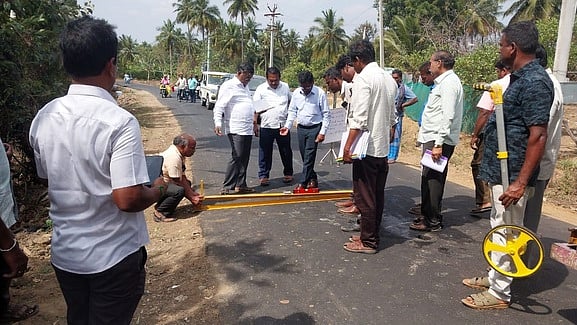 திருப்பத்தூரில் நெடுஞ்சாலைத்துறை பணிகள் ஆய்வு