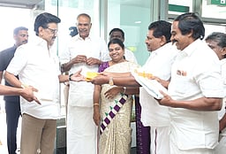 தூத்துக்குடியில் முதல்வருக்கு வரவேற்பு