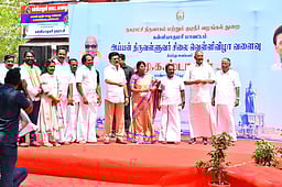 குமரியில் திருவள்ளுவர் சிலை வெள்ளி விழா நுழைவாயில் திறப்பு!