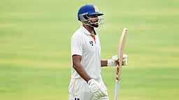 மழை குறுக்கீடு: ஜம்மு காஷ்மீர் 527 ரன்கள் குவிப்பு!